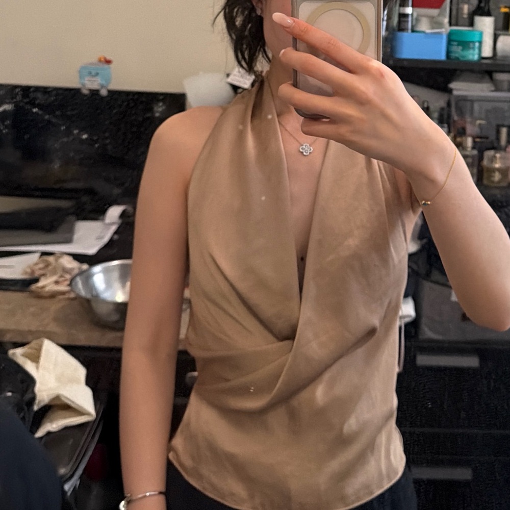 Aritzia martini top in marmont